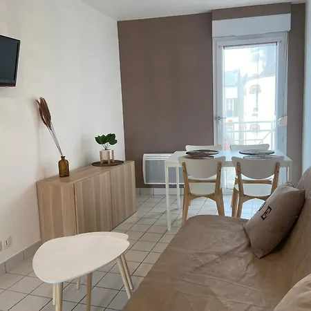 Eleonore, F2 En Duplex Avec Cour Commune Et Proche De La Mer, 3 Ver-sur-Mer Exterior photo